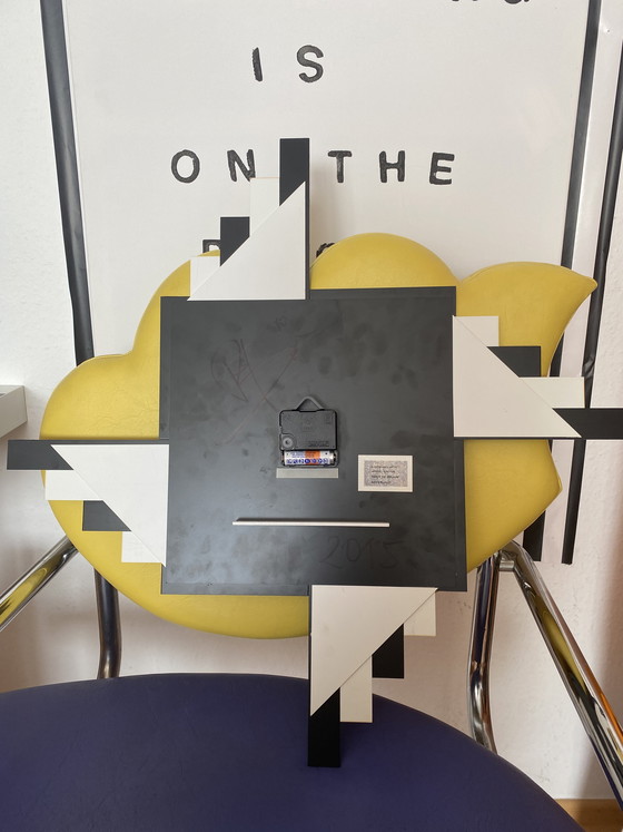 Image 1 of Wanduhr Memphis Stil XXL Künstleruhr Design