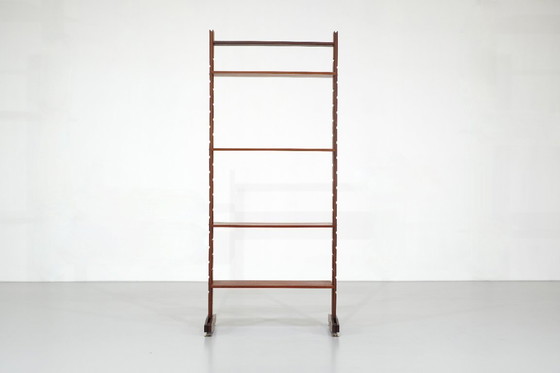 Image 1 of Italiaanse boekenplanken in teakhout - jaren 60