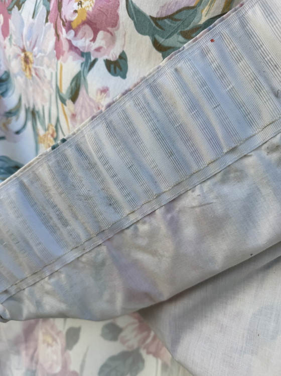 Laura Ashley Floral Curtains 70s – Wall decoration, Cotton (photo 13 of 14)