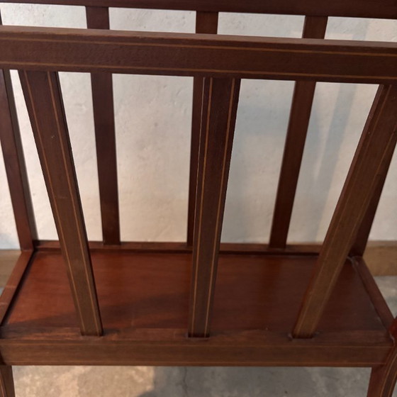 Image 1 of revistero de caoba