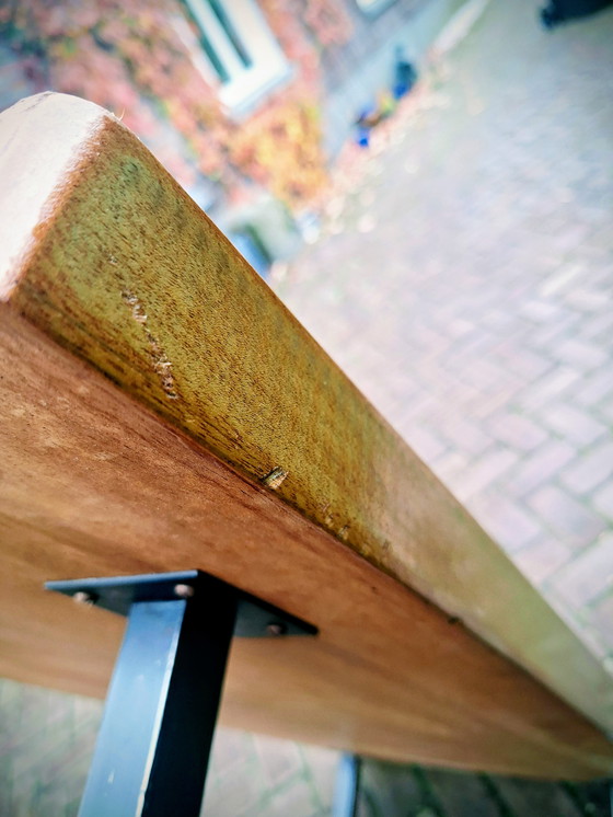 Image 1 of Table basse en bois massif des années 1960