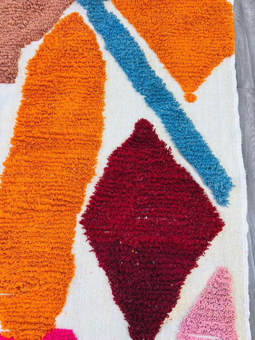 Tappeto marocchino fatto a mano in lana colorata, 250 cm x 150 cm