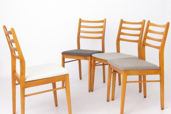 Image 1 of Set van 4 vintage Duitse beukenhouten eetkamerstoelen | Nieuw gestoffeerd | Mid-century modern | jaren 70