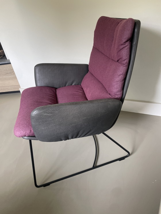 KFF - Fauteuil Arva Lounge à piètement luge – Cuir, Textile (photo 2 of 5)
