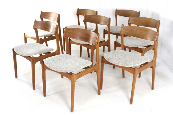 Image 1 of Set di 8 sedie Erik Buch, modello OD Mobler 49, da pranzo, vintage, appena rivestite.