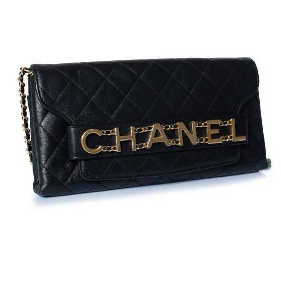 Chanel, Bolso de mano con solapa y logo encadenado – Clutches, Lambskin (photo 7 of 18)