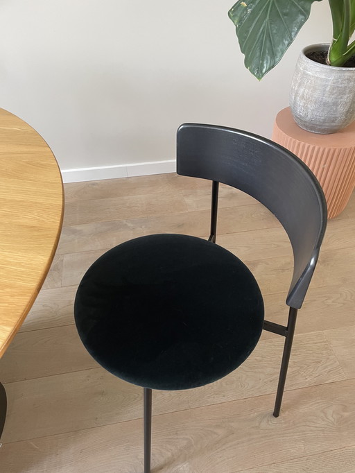 4x Fést Amsterdam friday eetkamerstoelen