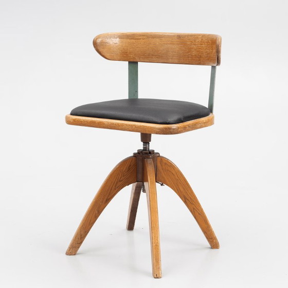 Image 1 of Scandinavian oak and leather swivel office chair DK,1920