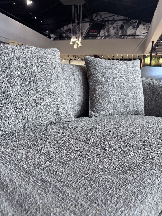 Image 1 of Sofá marrón de 3 plazas