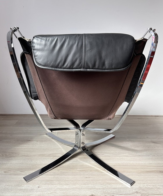 Image 1 of Falcon lounge chair