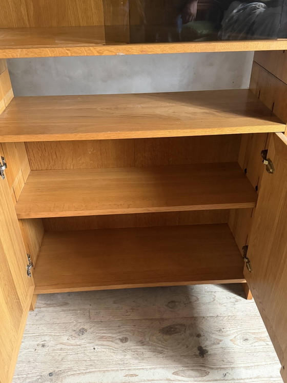 Image 1 of Vintage vitrinekastset van massief eikenhout.