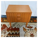 Comodino vintage in legno