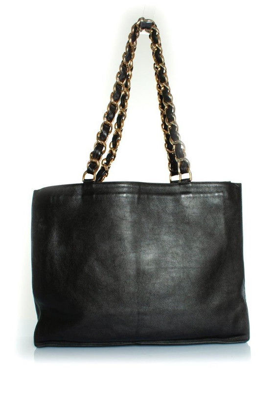Image 1 of Chanel, Grand shopper in black lambskin leather