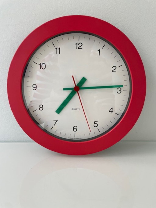 Junghans Memphis style wandklok – postmodern design