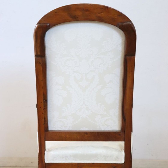 Fauteuil ancien en noyer, Italie 19ème siècle – Wood (photo 8 of 12)