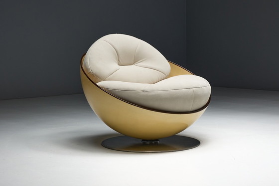 Image 1 of Sillones Esfera de Ricardo Fasanello, Brasil, finales de la década de 1960