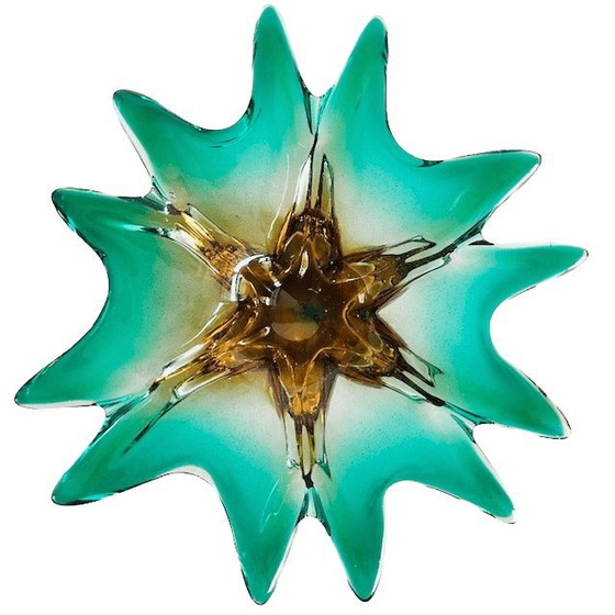 Image 1 of Bol vintage en verre tchèque Josef Hospodka Chribska, vert ambré, en forme d'étoile, années 1950