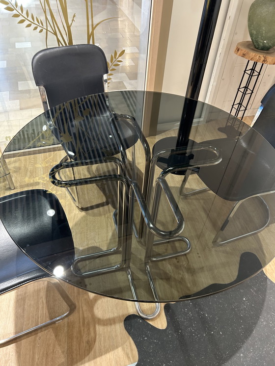 Image 1 of Table années 70