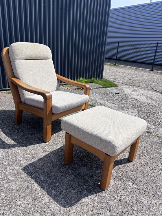 Image 1 of Vintage eiken dyrlund design easy chair met poef
