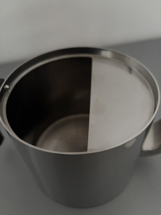 Image 1 of Stelton Theepot Cylinda Arne Jacobsen