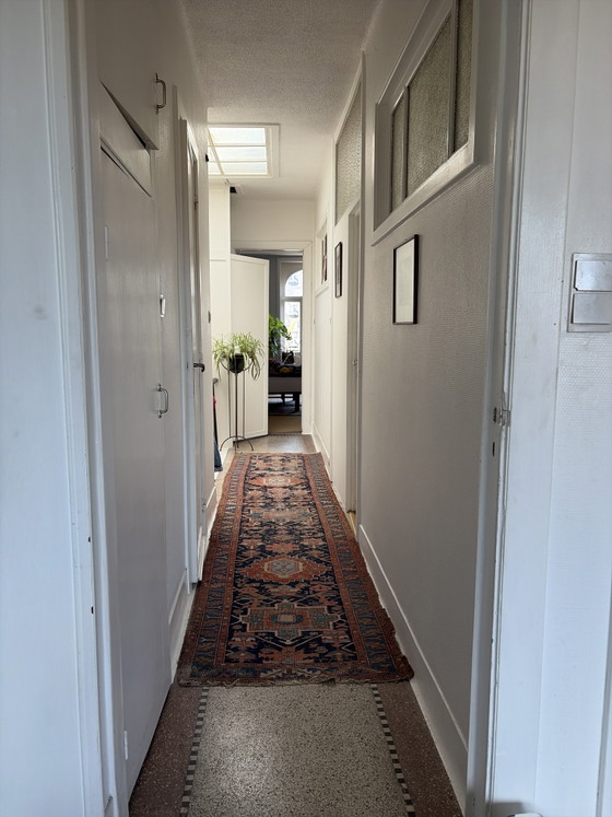 Tapis de couloir persan ancien exclusif 420x89 - Tapis noué à la main de style nomade Shiraz avec patine (photo 2 of 5)