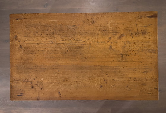 Image 1 of Couchtisch Antike Kiefer in gutem Zustand