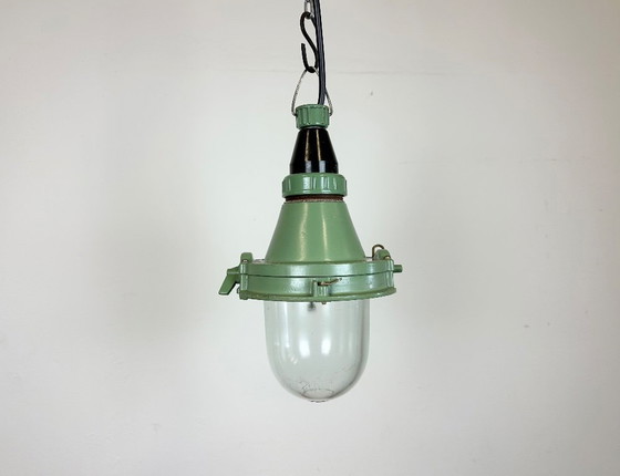 Image 1 of Lampada a sospensione sovietica industriale verde, anni '60
