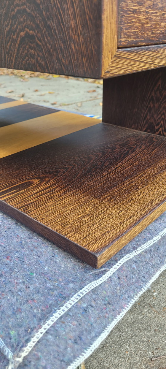 Image 1 of Tavolino da caffè di design con cassetti, fatto a mano