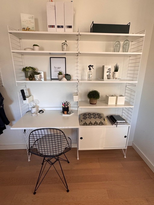 Sistema String, bianco, set completo con scrivania, mobile e accessori