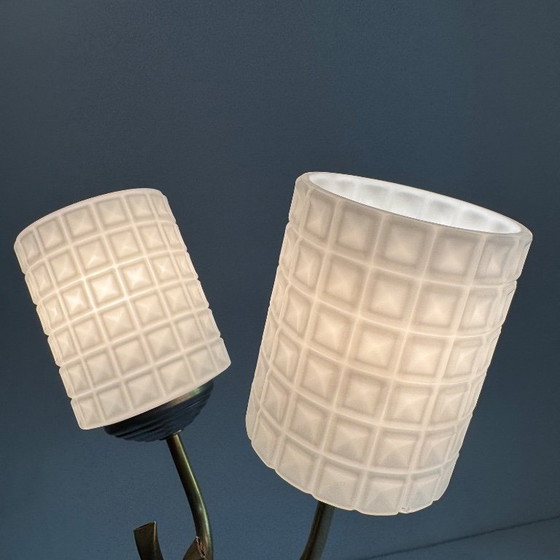 Image 1 of PAAR VINTAGE DUBBELE OPALIJNEN WANDLAMPEN UIT DE JAREN 1950