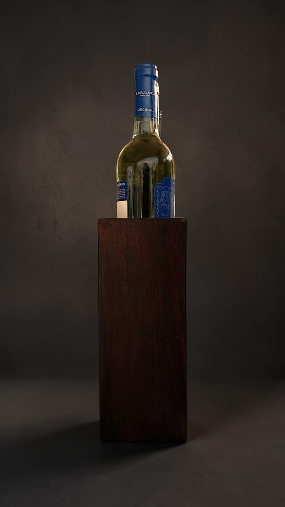 Range-bouteilles rustique en noyer massif pour 3 bouteilles, années 1960 – Bois (photo 4 of 11)