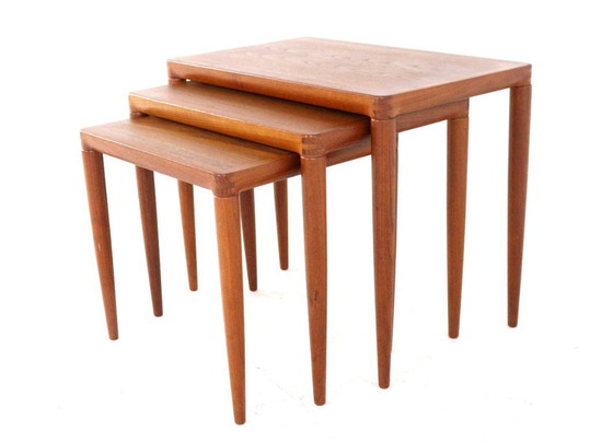 Image 1 of Tables d'appoint gigognes Henry W. Klein pour Bramin, style vintage danois