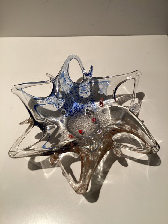 Murano glass starfish bowl, this is beautiful vintage glass art. (photo 3 of 5)