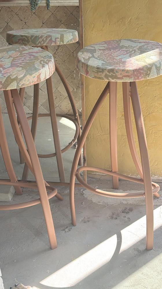 Magnifiques Tabourets de Bar Rétro 3 Pièces – Iron, Textile (photo 5 of 8)