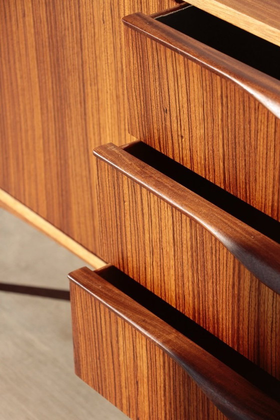 Image 1 of Credenza vintage in teak e zebrano – Elliots of Newbury, anni '60