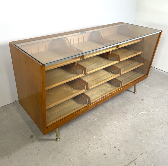 Image 1 of Vintage counter with drawers and glass top