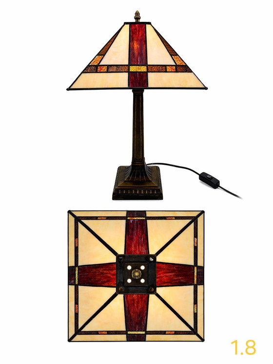 Image 1 of Beautiful new Tiffany-style table lamp 50x30