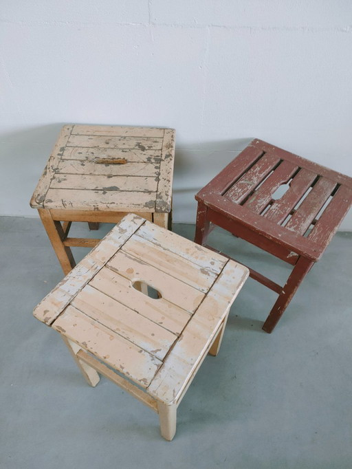 Taburete de leche antiguo/vintage Brocante, taburete auxiliar, mesa auxiliar (4 en stock).