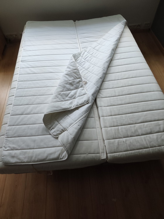 Image 1 of Canapé-lit avec matelas et housses de protection