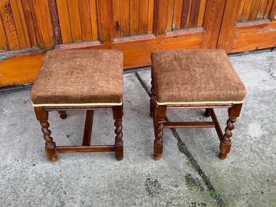 Set of Vintage Colonial Stools in Wood, 1950 (photo 4 of 9)