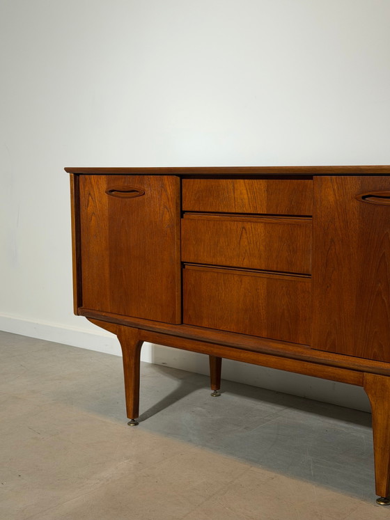 Credenza vintage Jentique in teak – Credenze, Wood (photo 4 of 8)