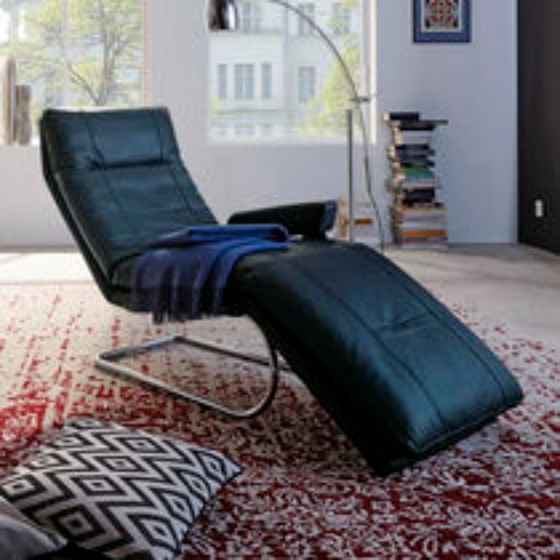 Image 1 of Fauteuil inclinable, modèle Musterring, cuir rouge, très bon état