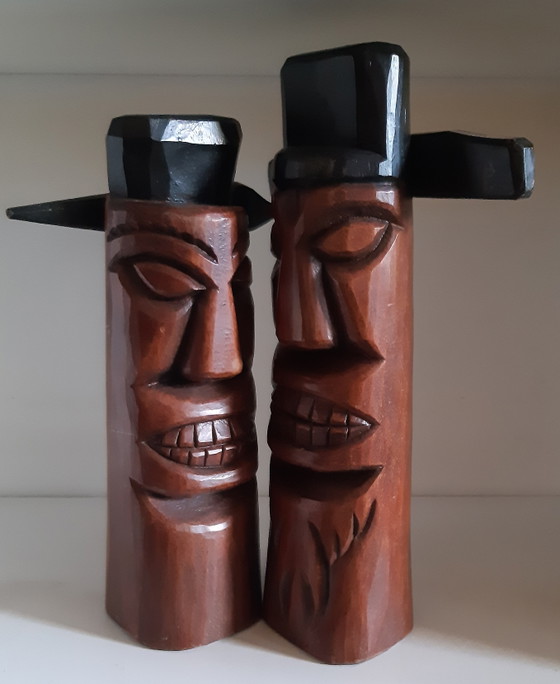Image 1 of Handgeschnitzte Tiki-Statuen aus Holz