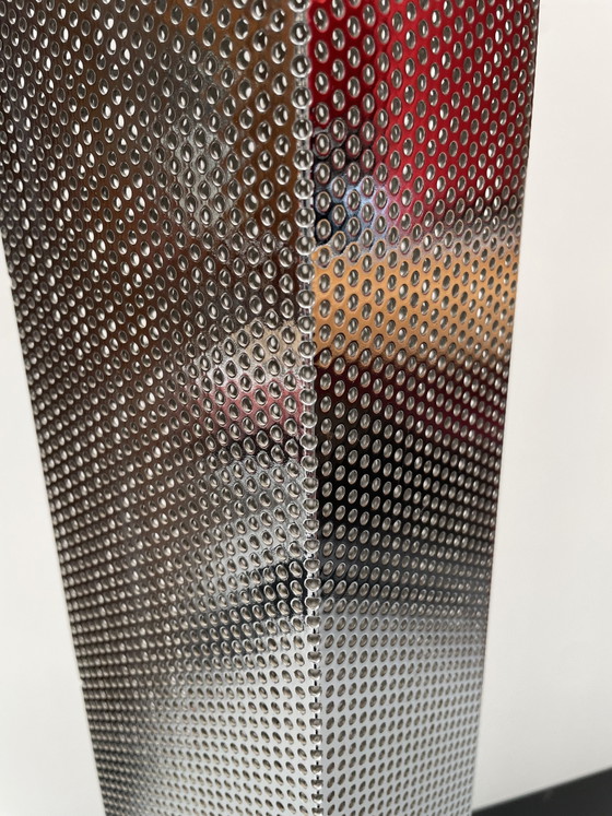 Postmoderne “Wolkenkrabber” Lamp, Italië Jaren 80 – Vloerlampen, Metal, Chrome (photo 7 of 8)