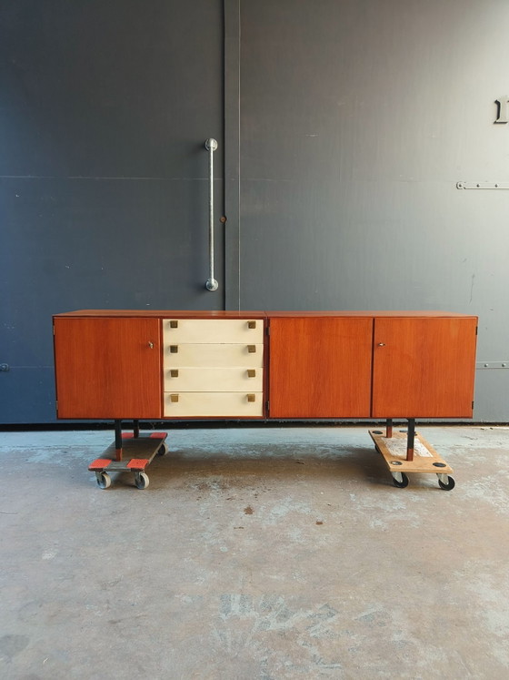 Formula credenza vintage elegante anni '60 design retrò stile danese – Formule Meubelen, Credenze, Metallo (photo 5 of 15)