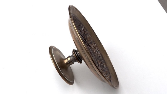 Image 1 of Bronze bowl decorated with cherubs, diameter 20 cm, height 9 cm