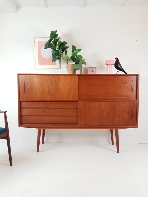 Image 1 of Vintage teak Deens dressoir  | buffetkast ‘60
