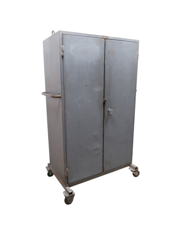 Image 1 of armadio mobile industriale