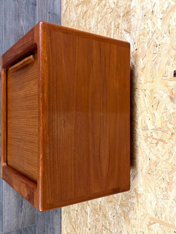 Image 1 of Credenza in teak anni '60/'70, design moderno danese, Danimarca