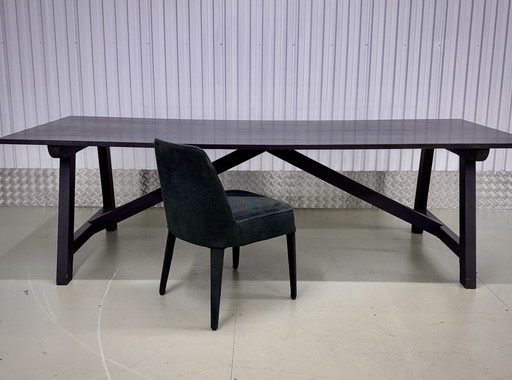 VAN ROSSUM Massivholztisch aus schwarz geölter Eiche, 260 x 100 cm, minimalistisch und langlebig